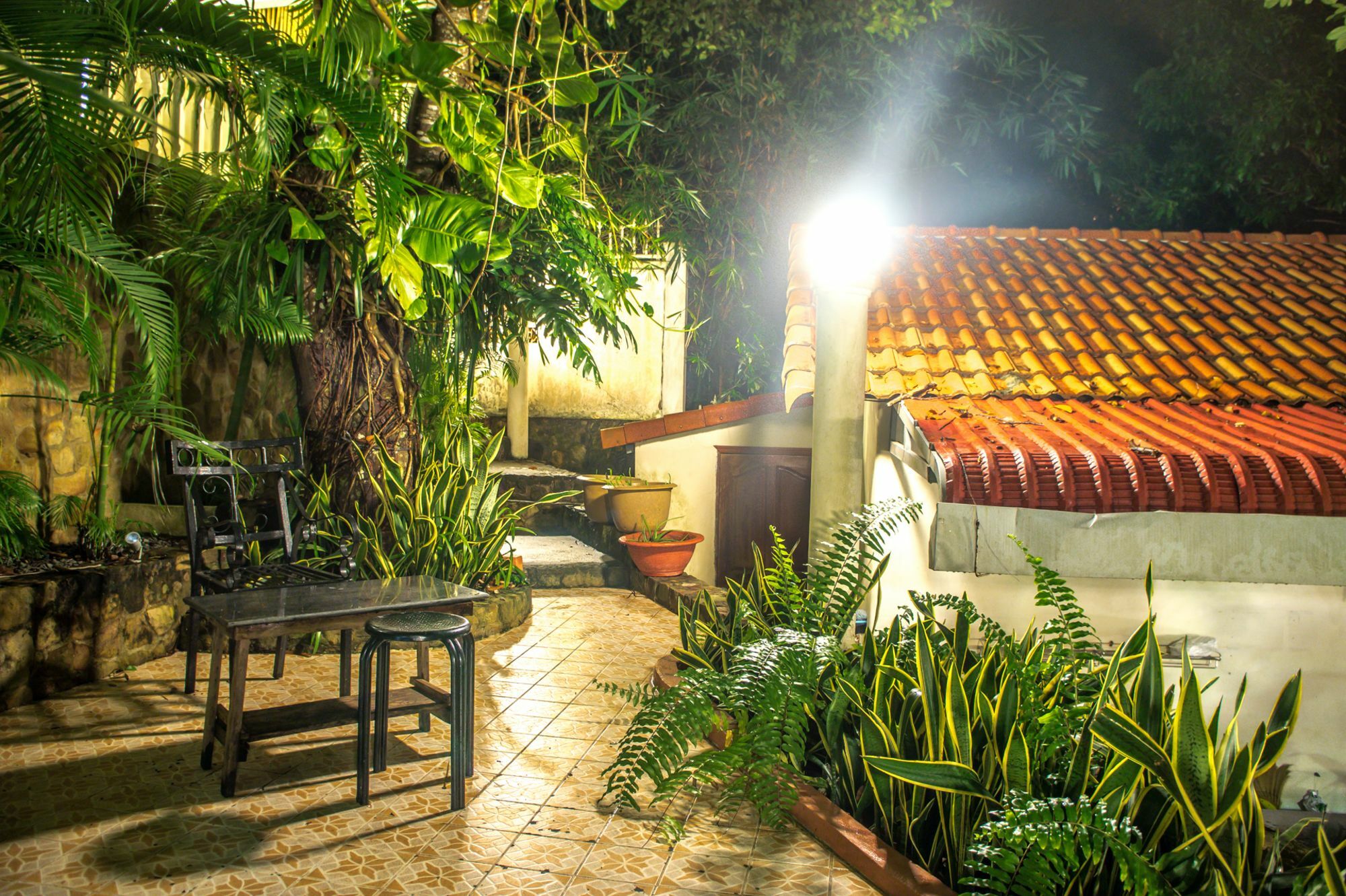 Tropical Hill Kep Cambodia Hotel Exterior foto